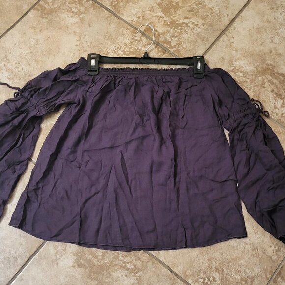 Chaser off-the-shoulder Long Sleeves with ties Black/Dark Grey SIZE: MEDIUM NWT - Picture 9 of 11